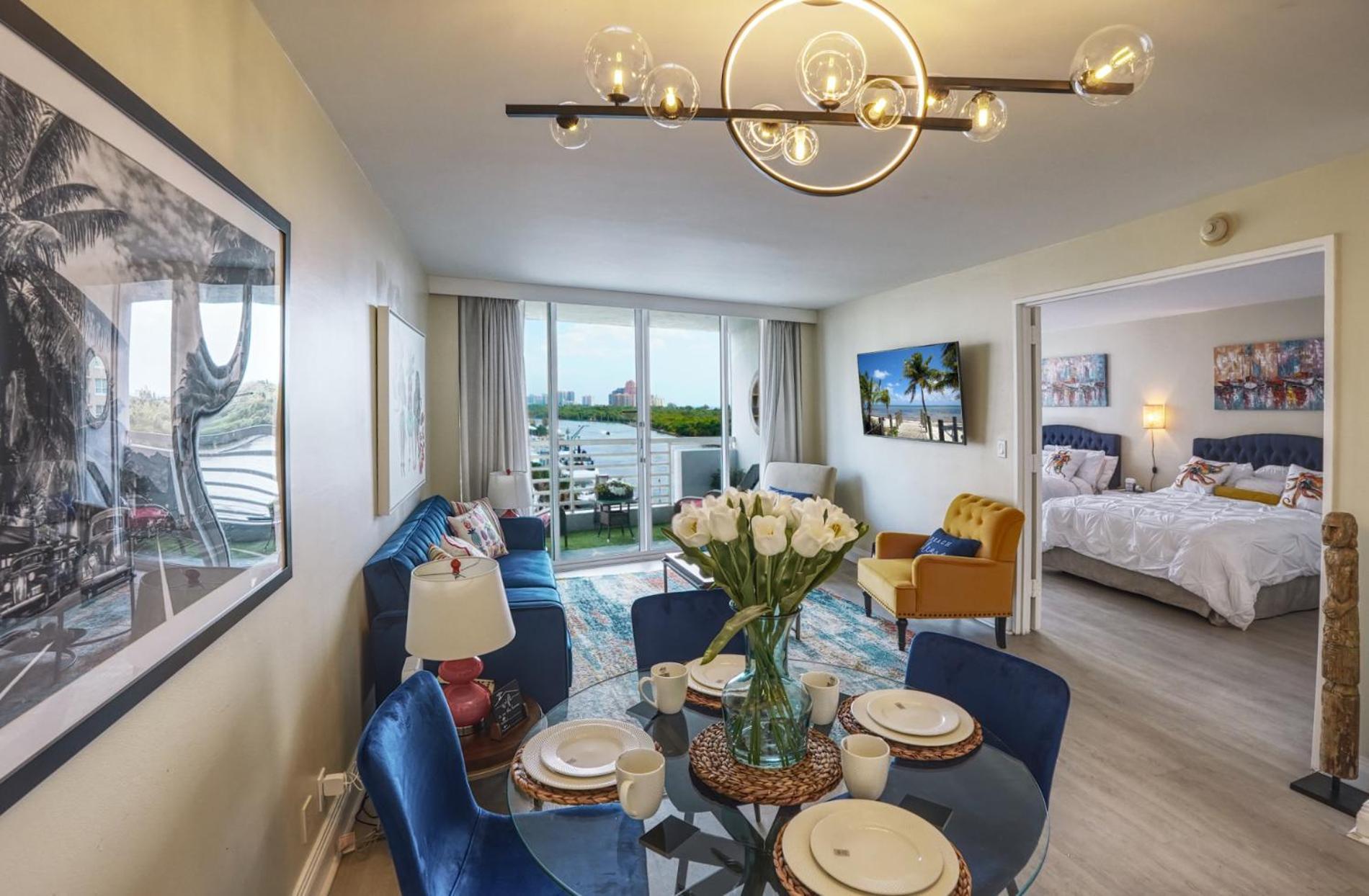 Galleryone Doubletree Hilton Gc Secret Blending Fort Lauderdale Exterior photo